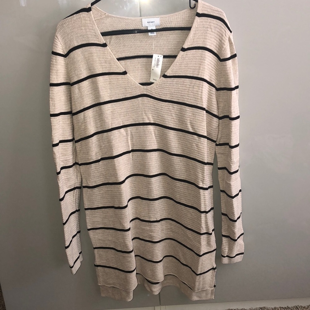 Old Navy Sweater